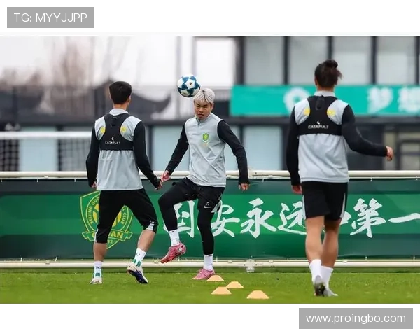 国安引援“新核”登场，战术体系能否摆脱“依赖症”？豪门地位面临严峻考验！